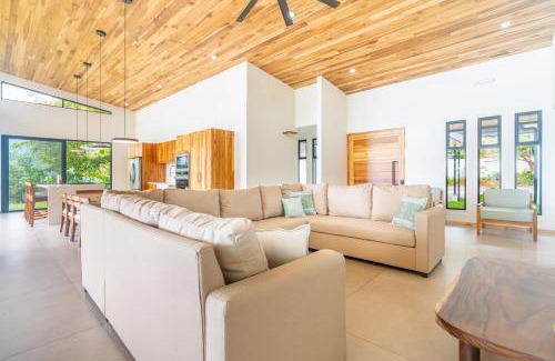 Tres Ríos Casa | New! Luxury-4 Suites-private Pool-ocean Views