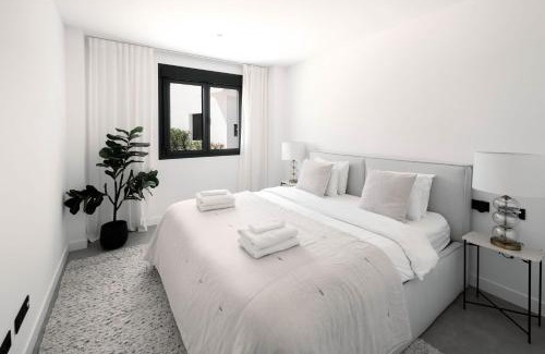 Estepona Apartamento | New luxury apartment in family resort w pools wifi