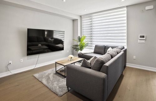 Church and Wellesley Casa | New Luxury House in Toronto