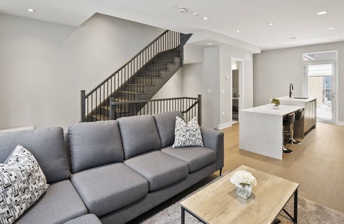 Church and Wellesley Casa | New Luxury House in Toronto