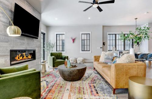 Winter Park Casa | New Luxury Villa 91 With Rooftop Hot Tub & Lounge, Great Views - 500 Dollars Of FREE Activities & Equipment Rentals Daily