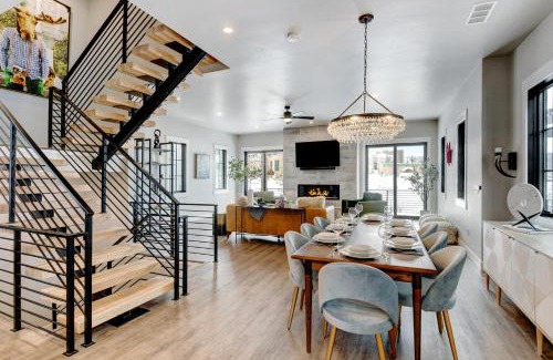 Winter Park Casa | New Luxury Villa 91 With Rooftop Hot Tub & Lounge, Great Views - 500 Dollars Of FREE Activities & Equipment Rentals Daily