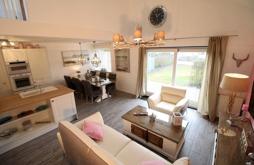 Julianadorp aan zee Casa | NUEVA villa de lujo junto al mar con sauna, hidromasaje, parasol, completamente renovado