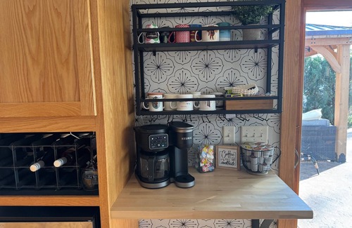 Buffalo City Casa | NEW Mississippi Riverfront Sunset House - family, friends & river come together