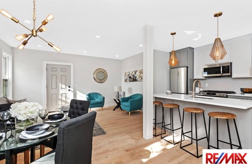 Washington Park Condominio | New Modern 2Bd | 2bth Condo Near Boston Hospitals