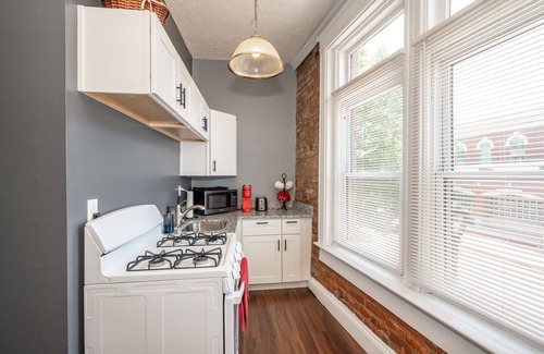 Newport Condominio | *New* Monmouth Loft 1 | City Chic 1 BDR
