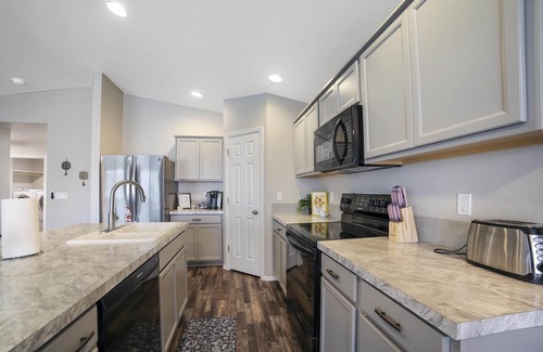 Twin Falls Casa | NEW North End Twin Falls house