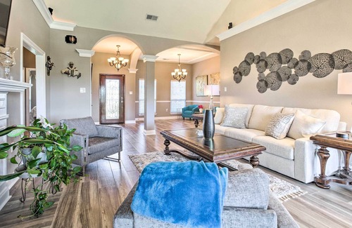 Read Boulevard East Casa | New Orleans Home: 12 Mi to French Quarter!