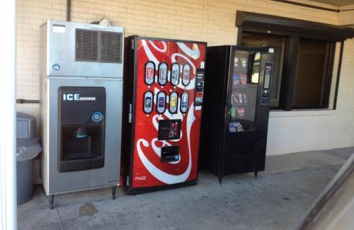 Gentilly Woods Hotel | New Orleans Inn