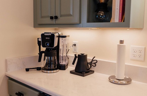 Walpole Casa | New! Pemaquid Escape | Curated Comfort + Hot Tub