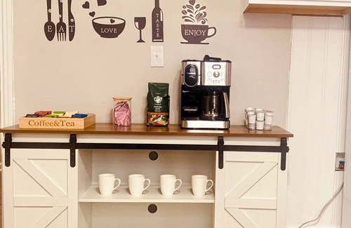 Columbus Casa | New! Relaxing Nature Retreat -Family-Friendly Home Near Fort Benning – Sleeps 8