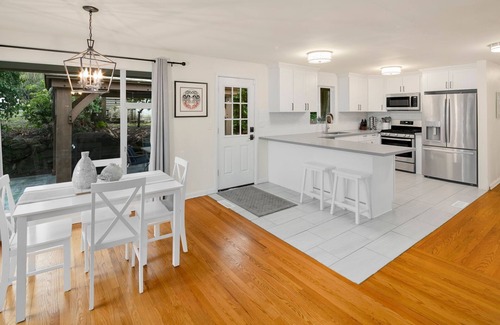 Wedgwood Casa | NEW Remodeled UW Wedgwood/Seattle Retreat | Yard