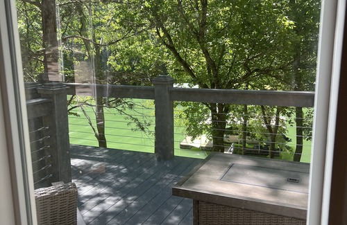 Lynchburg Casa | New rental!!! Luxury living on Tim’s Ford Lake