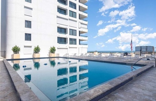 New Smyrna Beach Condominio | #New Smyrna Beach #Pet Friendly Luxury Spacious #Oceanfront Condo