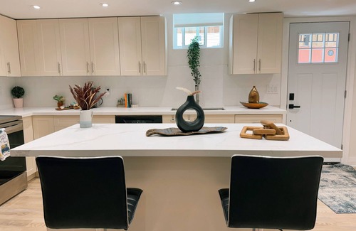 York Regional Municipality Casa | New Spacious Airy Newmarket Guesthome