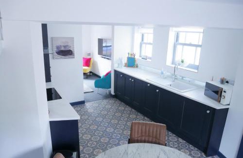 Holt Casa | New street Luxury town house in the centre of Holt with free PARKING for one car
