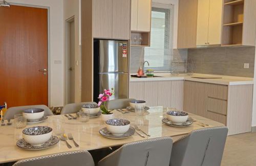 Shah Alam Apartamento | NEW Stylish Sunsuria Forum 5 at SetiaCity SCCC