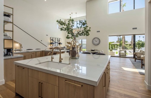 La Tierra Estates Casa | NEW - SWSS ELITE RETREAT: Premier Destination for Corporate and Wellness Stays