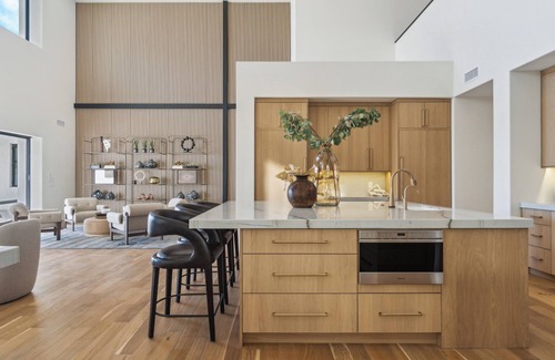 La Tierra Estates Casa | NEW - SWSS ELITE RETREAT: Premier Destination for Corporate and Wellness Stays