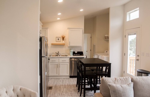 Valle Casa | NEW! THE RETREAT Ranch House - Only 20 minutes from the Grand Canyon