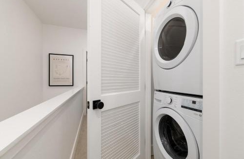 Grand Junction Casa | NEW Townhome-River Trail-Las Colonias-Dtown GJ! NO XTRA FEES!