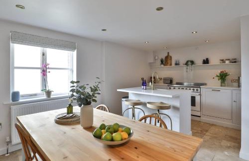 North Buckland Casa | *New* Tranquil Countryside Luxury Barn Conversion