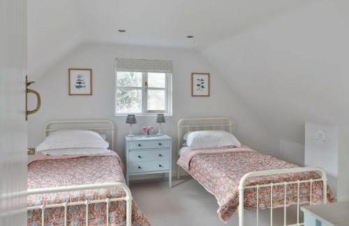 North Buckland Casa | *New* Tranquil Countryside Luxury Barn Conversion