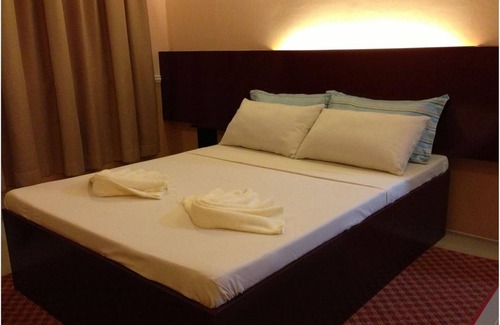 Oslob Casa | New Village Lodge