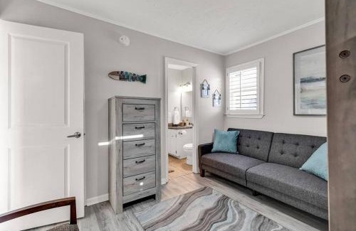 North Myrtle Beach Villa | New! Water Views! Heated Pool! 4 min walk to Beach