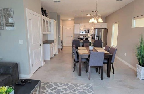 Port Isabel Casa | Bungalow Tarvana #1 - Dos Habitaciones , Capacidad 6