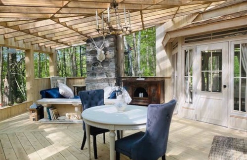 Trent Hills Cabina | NEW!! White Oaks Gazebo by lake -Nature & Solitude