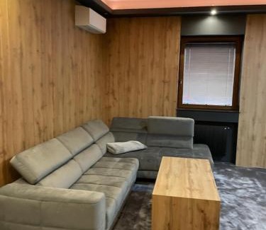 Dunajska Streda Casa | New York Pension