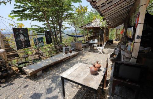 Parangtritis Casa | NewAlasKuliner & HomestayWatulumbung