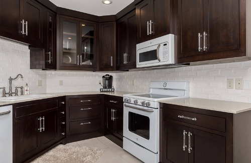 Downtown Condominio | NUEVO Downtown Bentonville Condo!