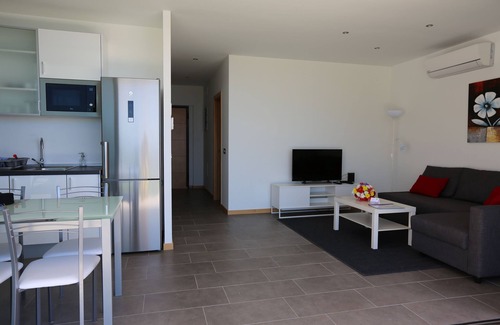 Arguineguin Apartamento | Apartamento de nueva construcción con terraza de 256 m2 y espectacular vista al mar.