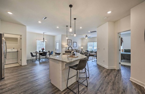Bella Vista Casa | Newly Built Bella Vista Home Near Lakes