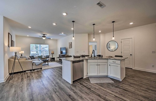 Bella Vista Casa | Newly Built Bella Vista Home Near Lakes