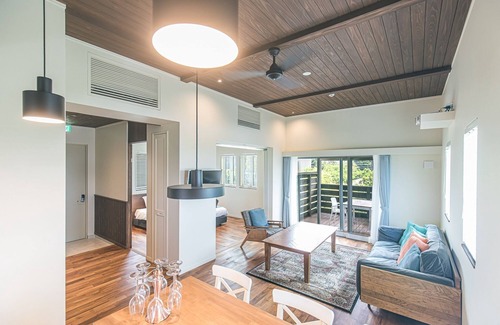 Maeda Hotel | Newly built designers condominium ocean view BBQ / Kunigami-gun Okinawa
