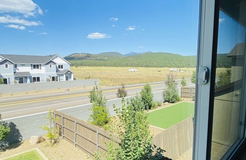 Bellemont Casa | Newly built home near downtown Flagstaff, sleeps 8, large backyard and amenities