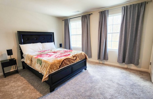 Shepherdsville Casa | Newly Built Home Shepherdsville KY Close by Bernheim Forest 10mins to Louisville