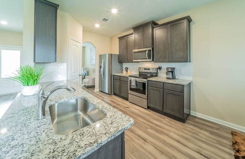 John T White Casa | Newly built Home well furnished and centrally located