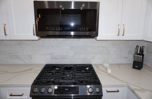 Lake Balboa Casa | Newly Constructed luxury house .