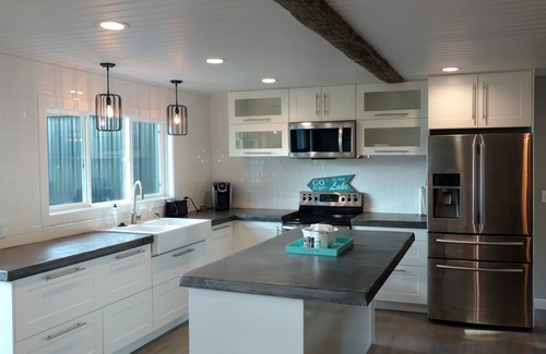 Fremont Casa | Recién diseñado frente al mar salir