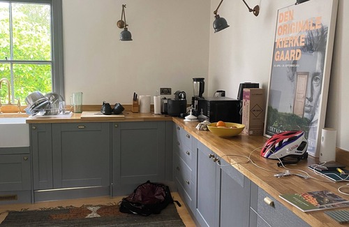 The Lane Apartamento | Newly done 2-bed, 2-bath flat in Peckham, SE London.