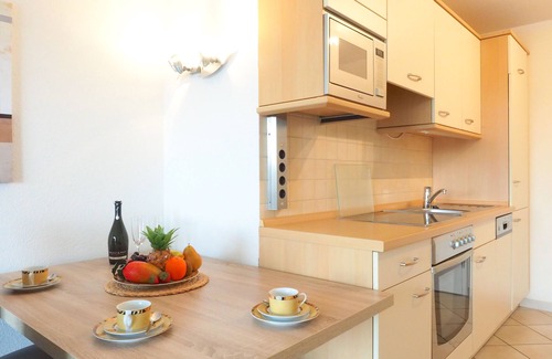 Redewisch Apartamento | Apartamento recién amueblado con una gran terraza.