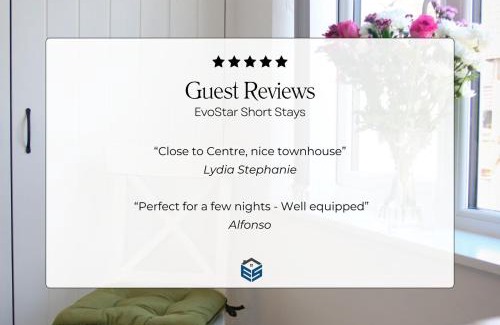 Worksop Apartamento | Newly Refurbished 2-Bed with Patio, Netflix & Wi-Fi