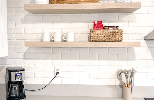 Ponte Vedra Beach Casa | Newly Remodeled Beach Home close to shops, restaurants, boating, fishing & golf!