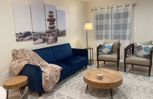 West Hills Casa | NEWLY REMODELED Cozy Bremerton Bungalow! Fenced Pet-Friendly Yard!