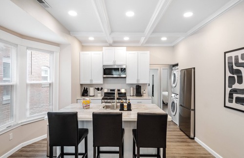 St. Louis Apartamento | Newly Remodeled/King Bed Oasis/Wash-U & Clayton