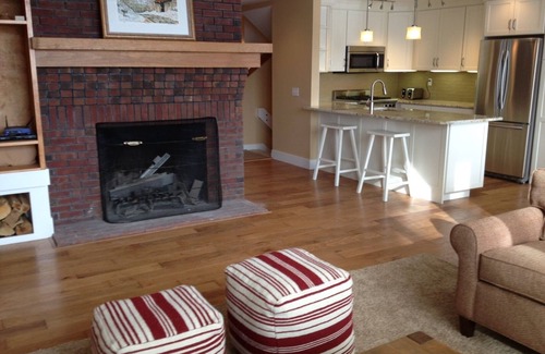 Central Vermont- Killington Condominio | Recientemente remodelado Ski On / ski Off 3 dormitorios Condo Sunrise Village